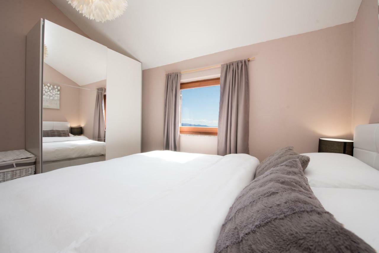 Lola Apartment Veprinac Екстер'єр фото
